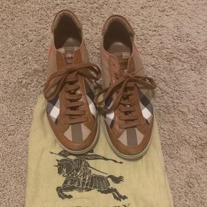 Burberry Sneakers